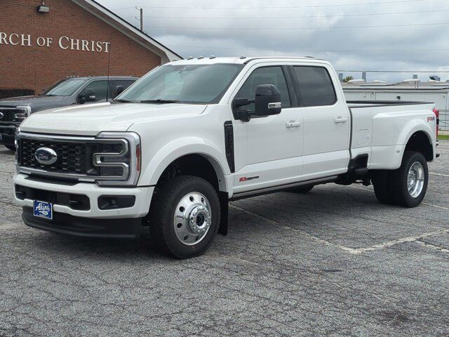 2025 Ford Super Duty F-450 DRW Platinum Appleton WI