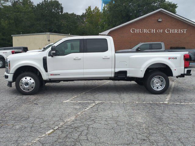 2025 Ford Super Duty F-450 DRW Platinum Appleton WI