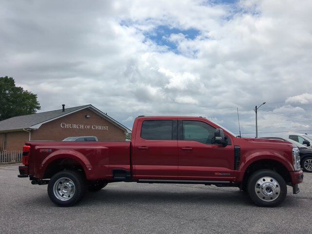 2025 Ford Super Duty F-450 DRW Platinum Appleton WI