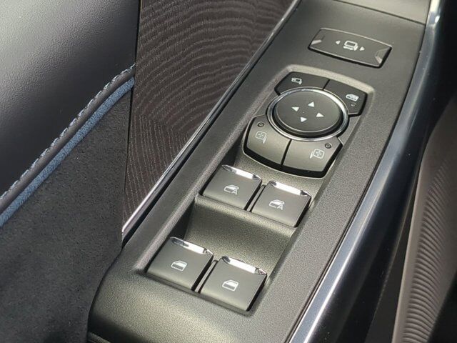 2025 Ford Super Duty F-450 DRW Platinum Appleton WI