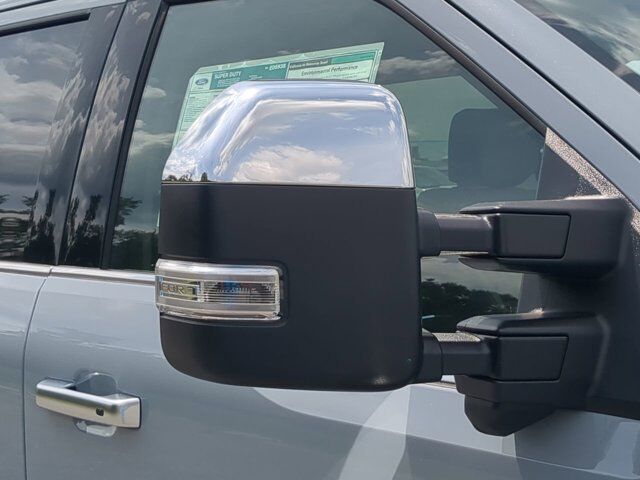 2025 Ford Super Duty F-450 DRW Platinum Plus Appleton WI
