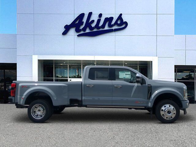 2025 Ford Super Duty F-450 DRW Platinum Plus Appleton WI