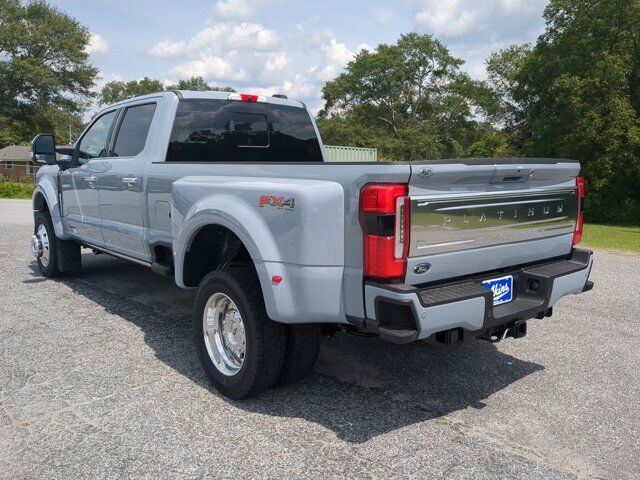 2025 Ford Super Duty F-450 DRW Platinum Plus Appleton WI