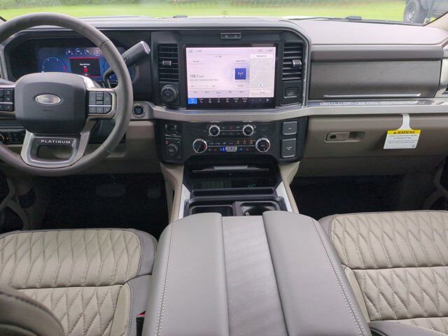 2025 Ford Super Duty F-450 DRW Platinum Plus Appleton WI