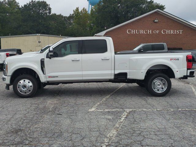 2025 Ford Super Duty F-450 DRW Platinum Plus Appleton WI