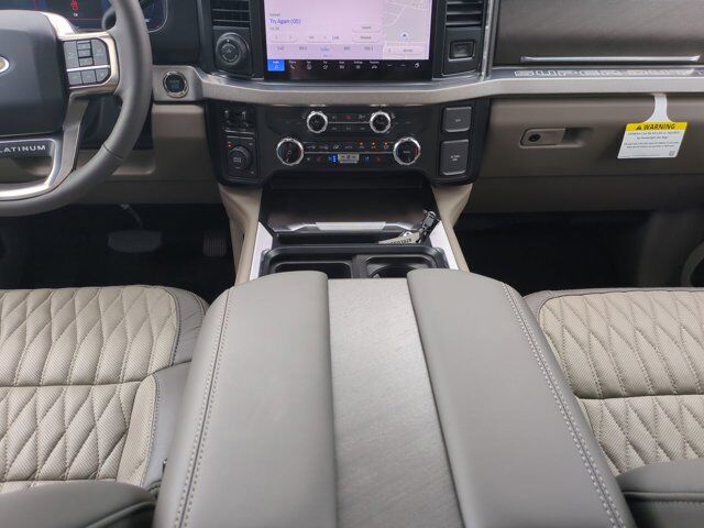 2025 Ford Super Duty F-450 DRW Platinum Plus Appleton WI