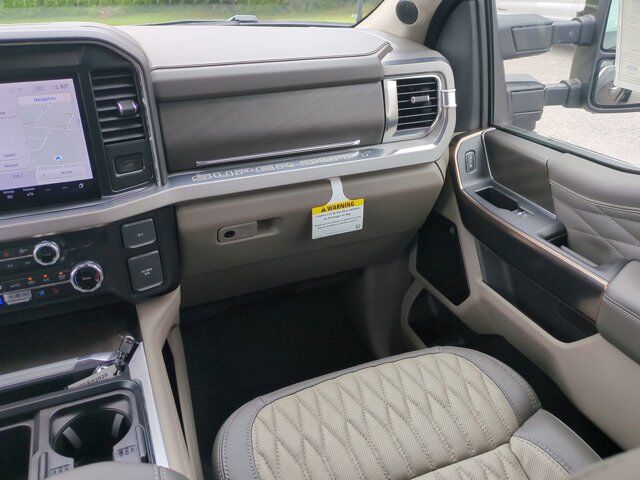 2025 Ford Super Duty F-450 DRW Platinum Plus Appleton WI
