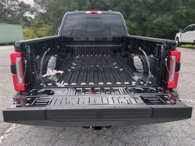 2025 Ford Super Duty F-450 DRW Platinum Plus Appleton WI