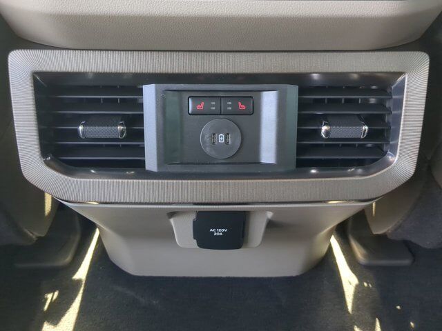 2025 Ford Super Duty F-450 DRW Platinum Plus Winder GA