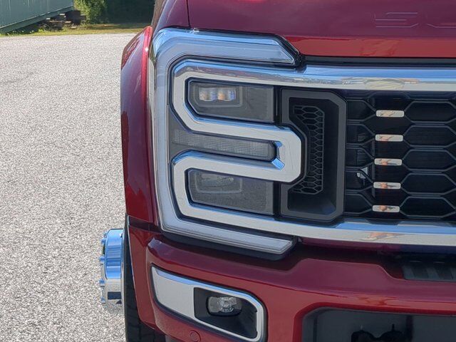 2025 Ford Super Duty F-450 DRW Platinum Plus Winder GA
