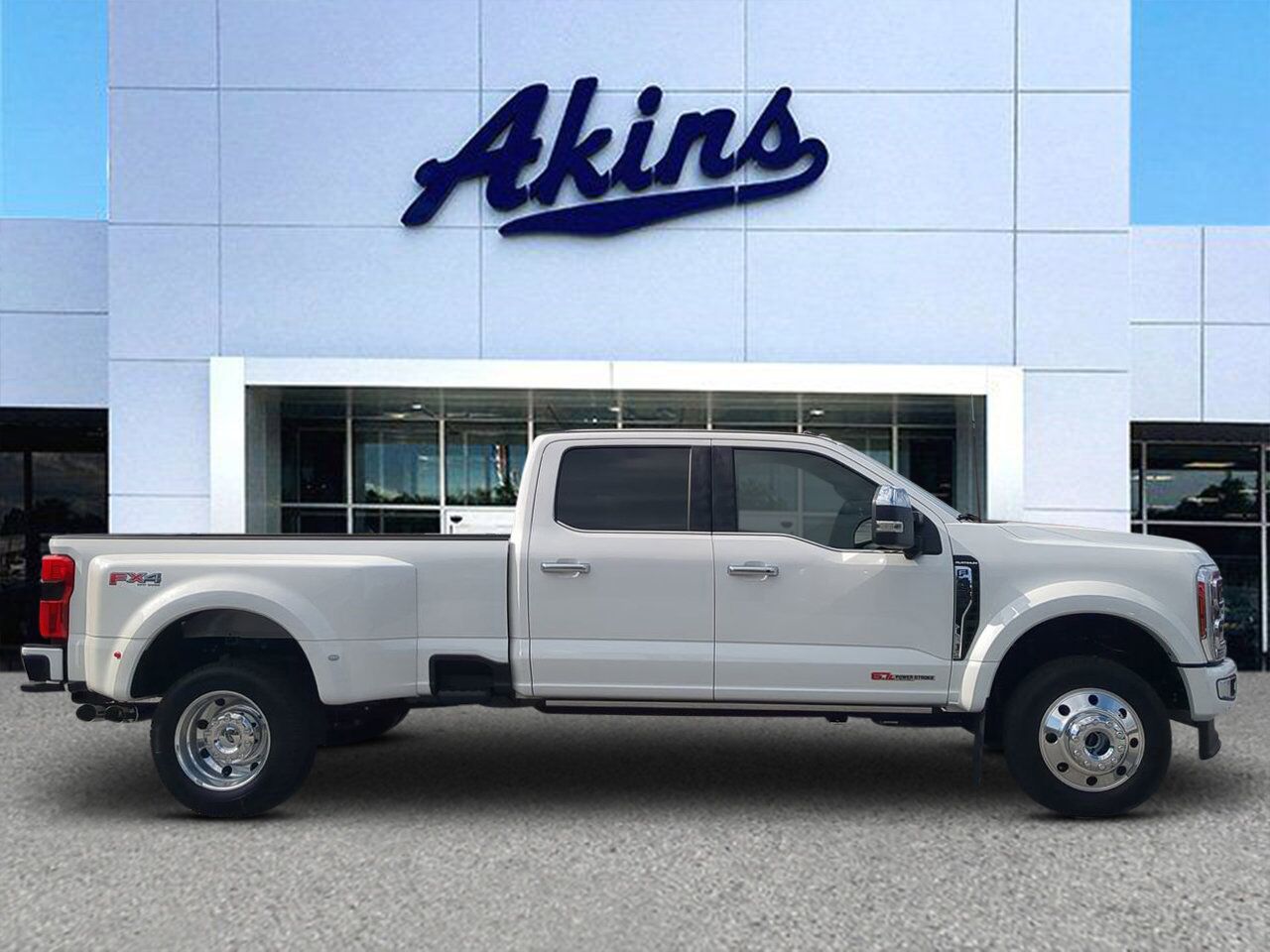 2025 Ford Super Duty F-450 DRW Platinum Plus Winder GA