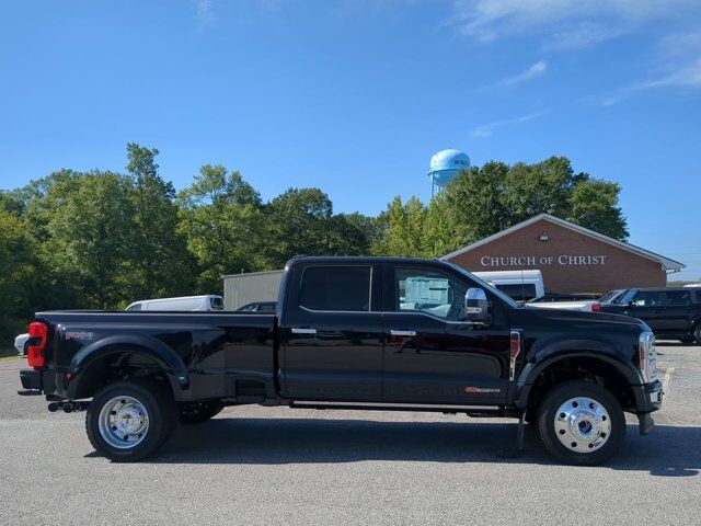 2025 Ford Super Duty F-450 DRW Platinum Plus Winder GA