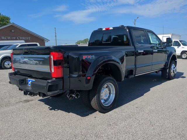 2025 Ford Super Duty F-450 DRW Platinum Plus Winder GA