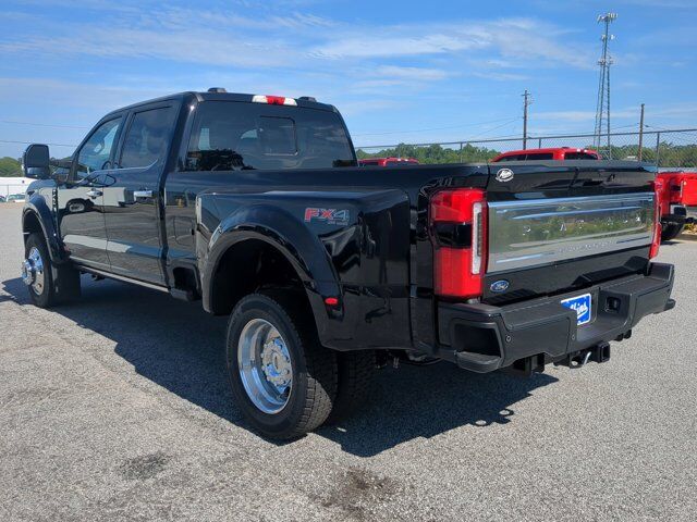 2025 Ford Super Duty F-450 DRW Platinum Plus Winder GA