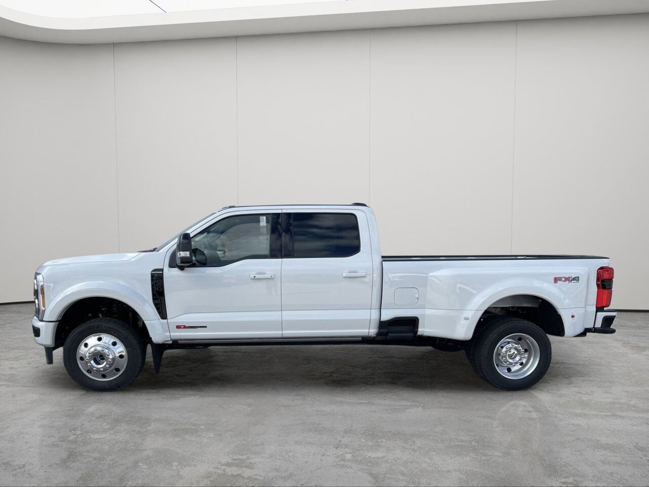 2025 Ford Super Duty F-450 DRW Platinum Sherwood Park AB