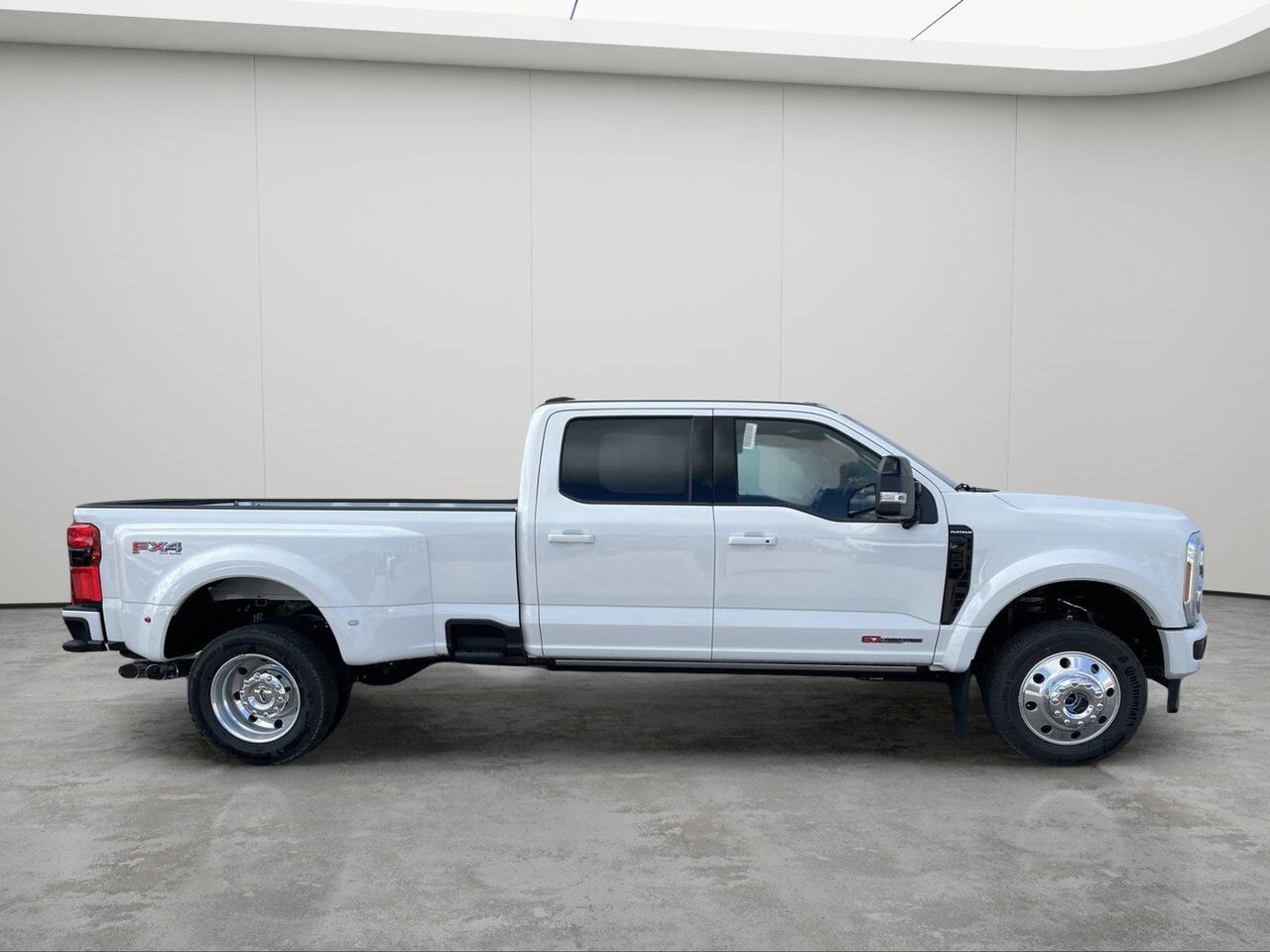 2025 Ford Super Duty F-450 DRW Platinum Sherwood Park AB