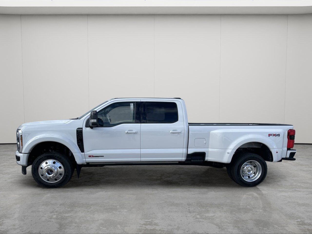 2025 Ford Super Duty F-450 DRW Platinum Sherwood Park AB