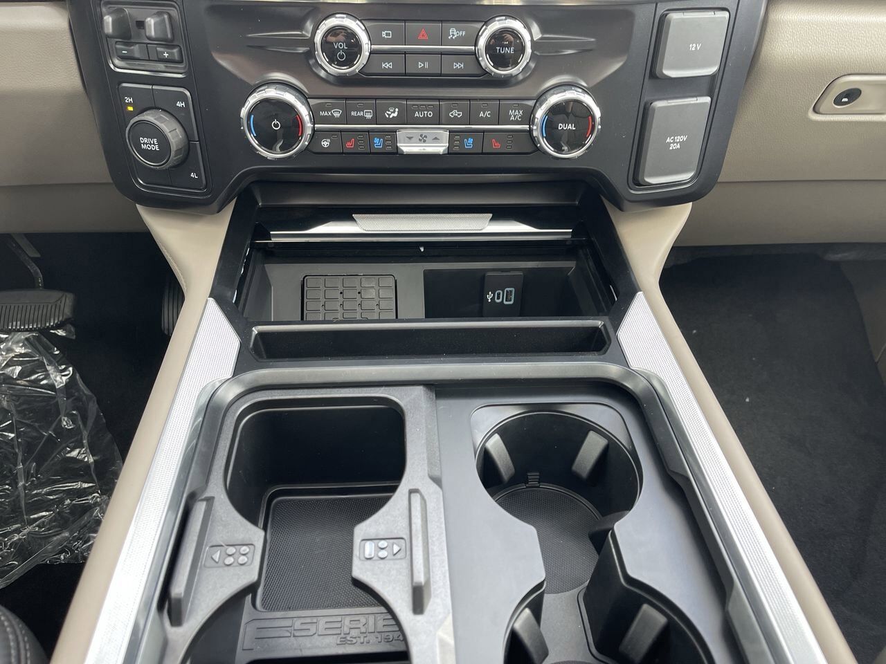 2025 Ford Super Duty F-450 DRW Platinum Sherwood Park AB