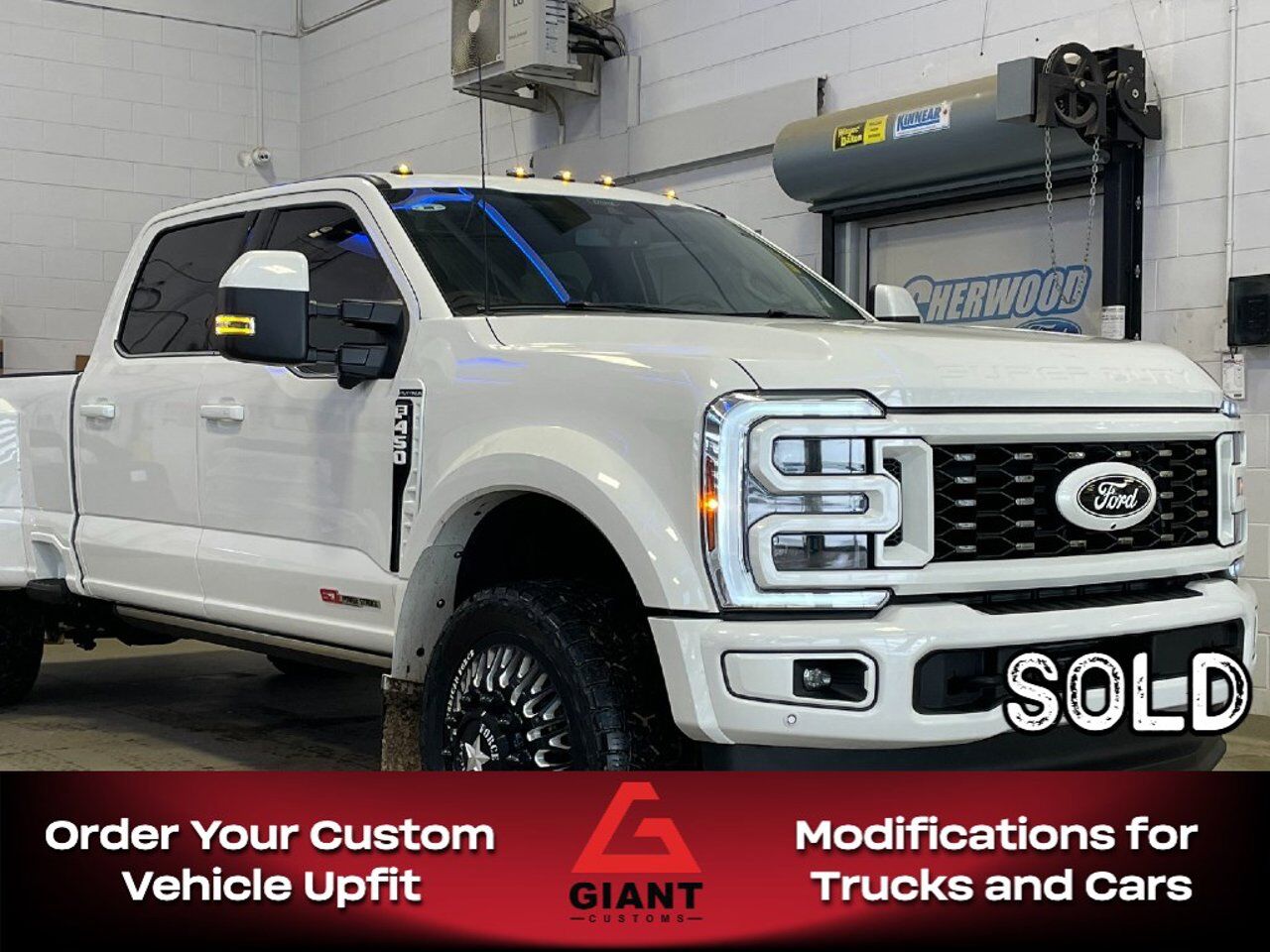 2025 Ford Super Duty F-450 DRW Platinum