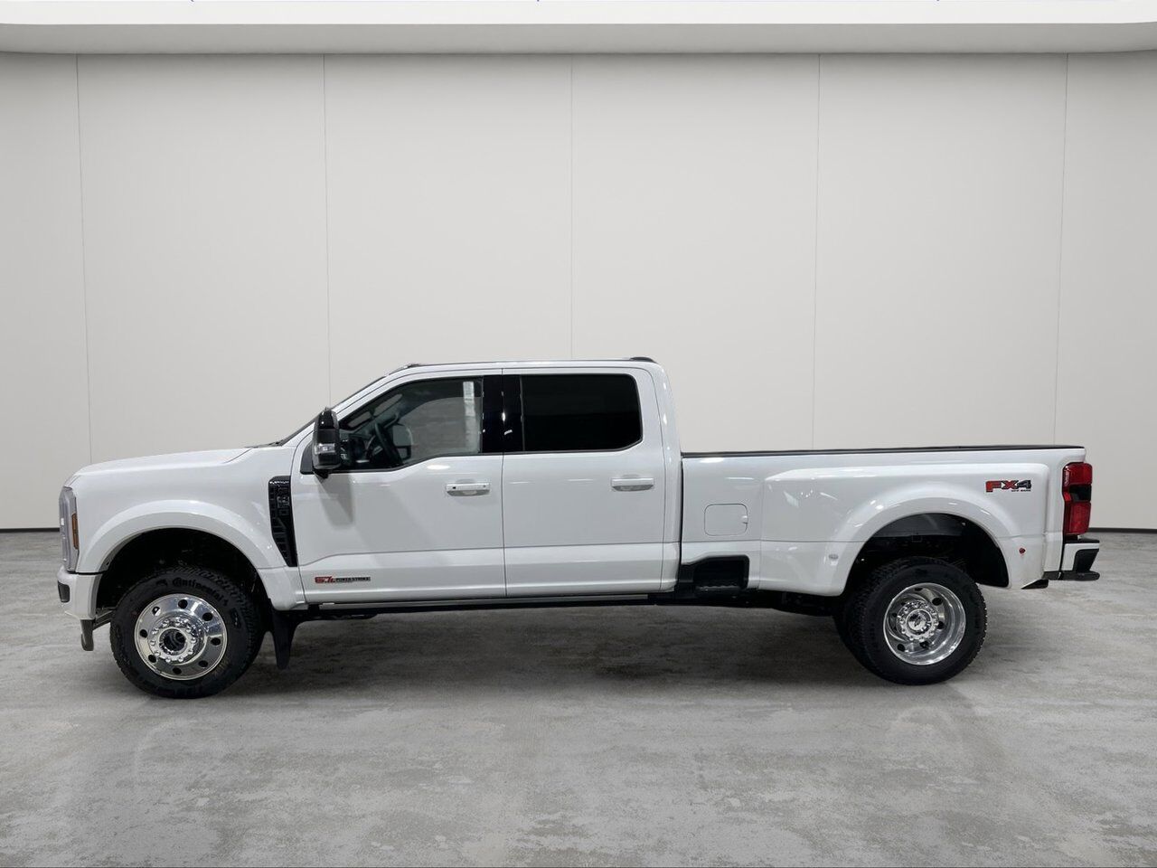 2025 Ford Super Duty F-450 DRW Platinum Sherwood Park AB