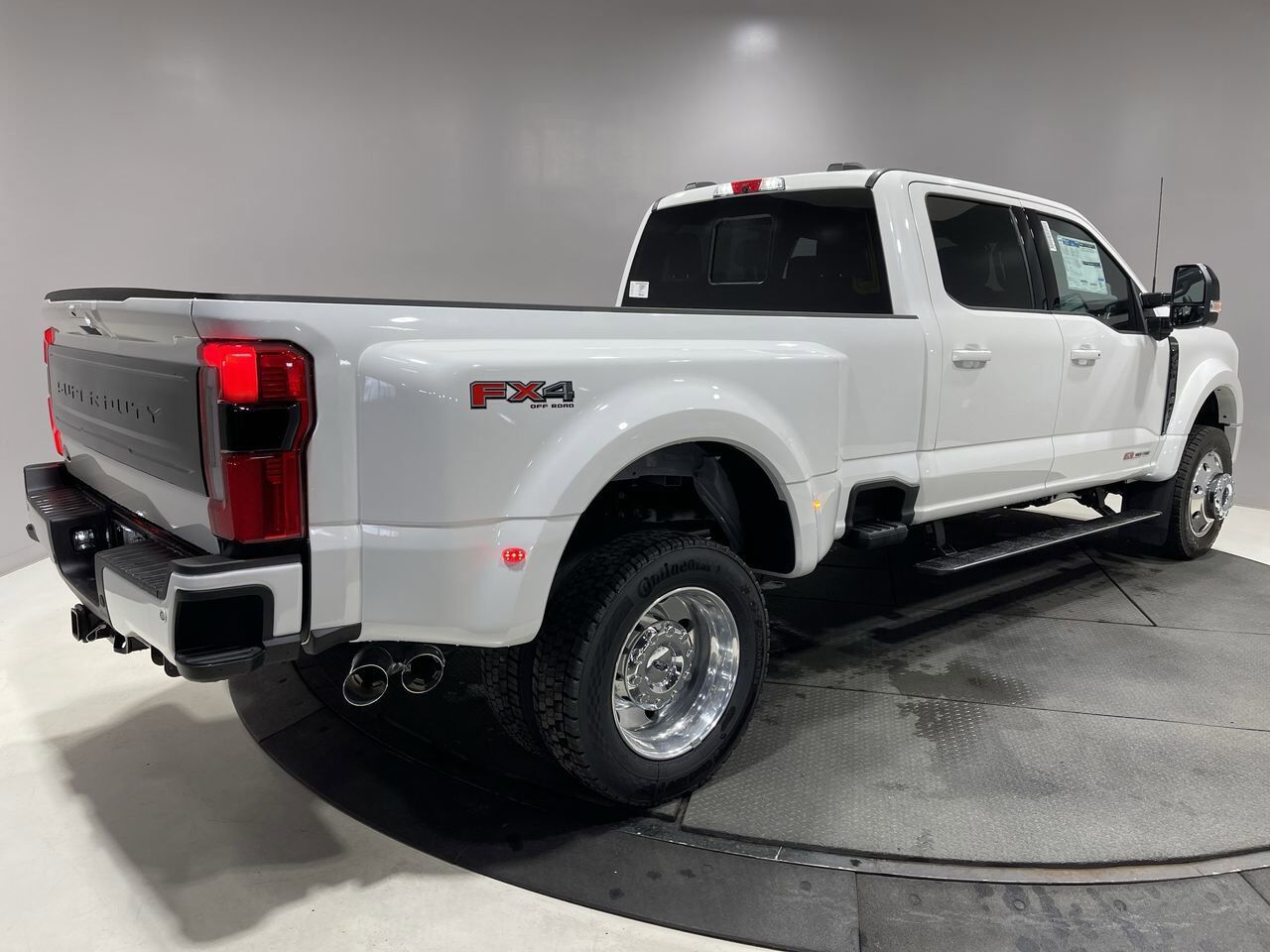 2025 Ford Super Duty F-450 DRW Platinum Sherwood Park AB