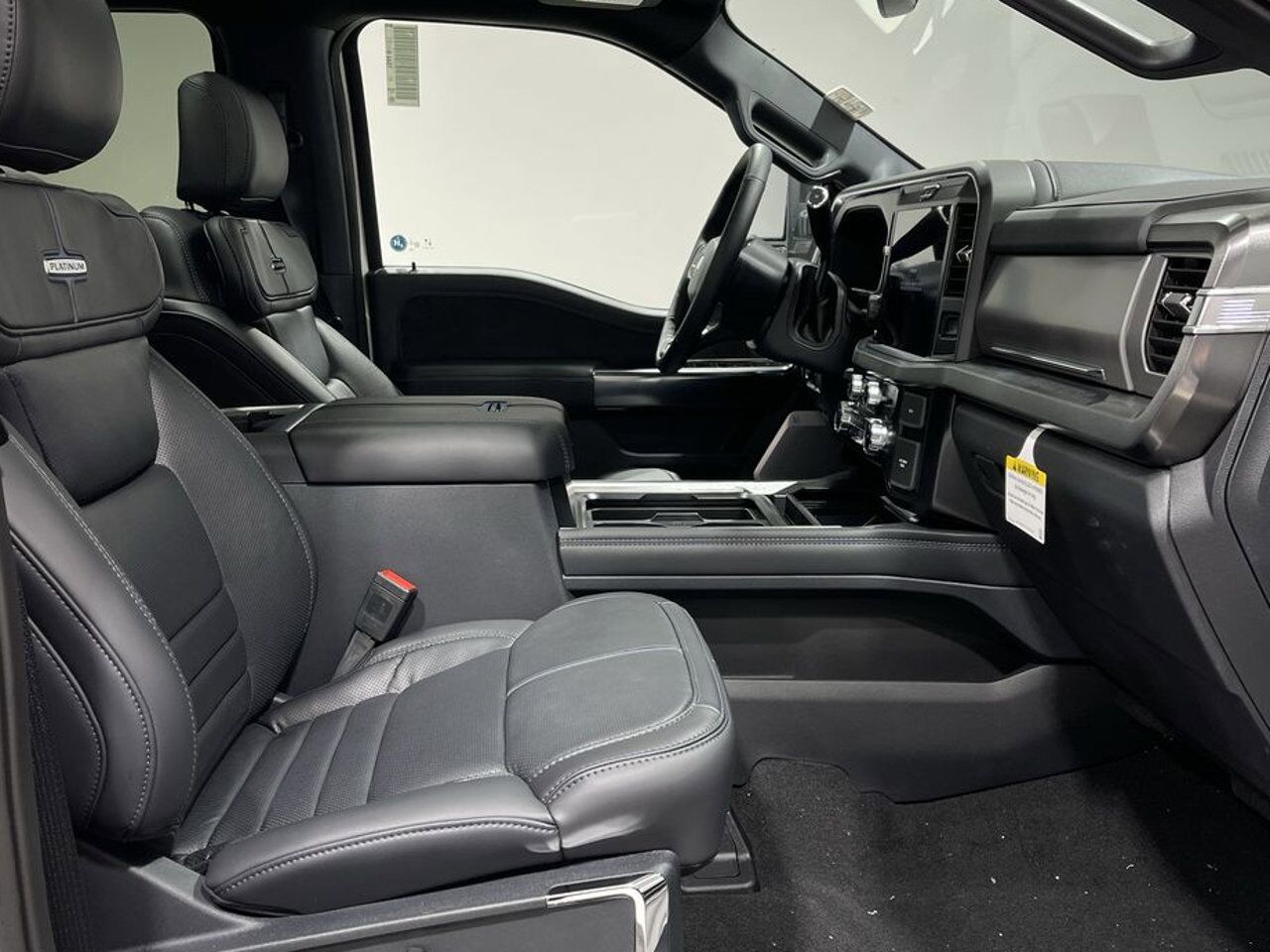 2025 Ford Super Duty F-450 DRW Platinum Sherwood Park AB