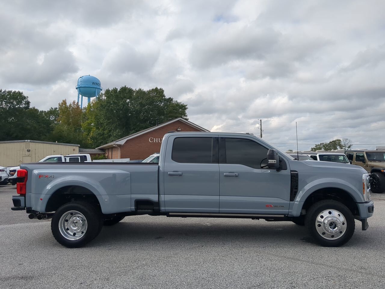 2025 Ford Super Duty F-450 DRW Platinum Winder GA