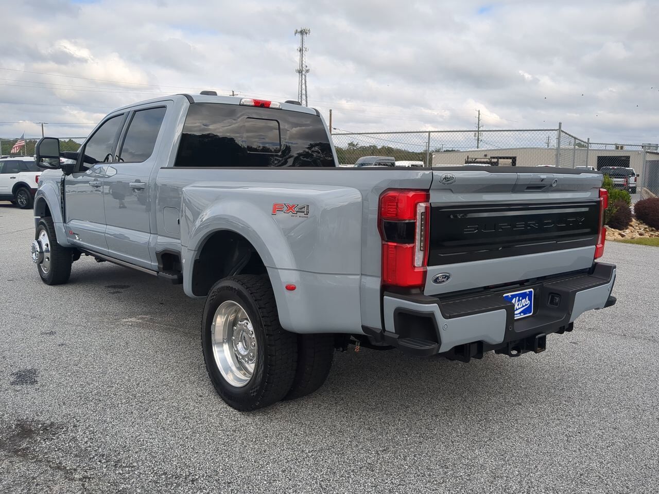 2025 Ford Super Duty F-450 DRW Platinum Winder GA