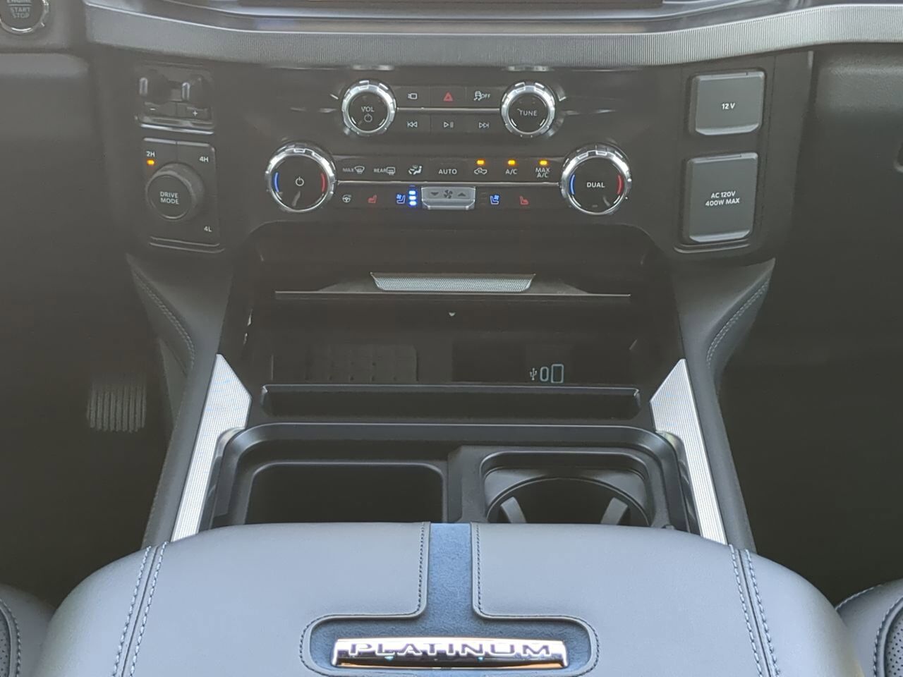 2025 Ford Super Duty F-450 DRW Platinum Winder GA