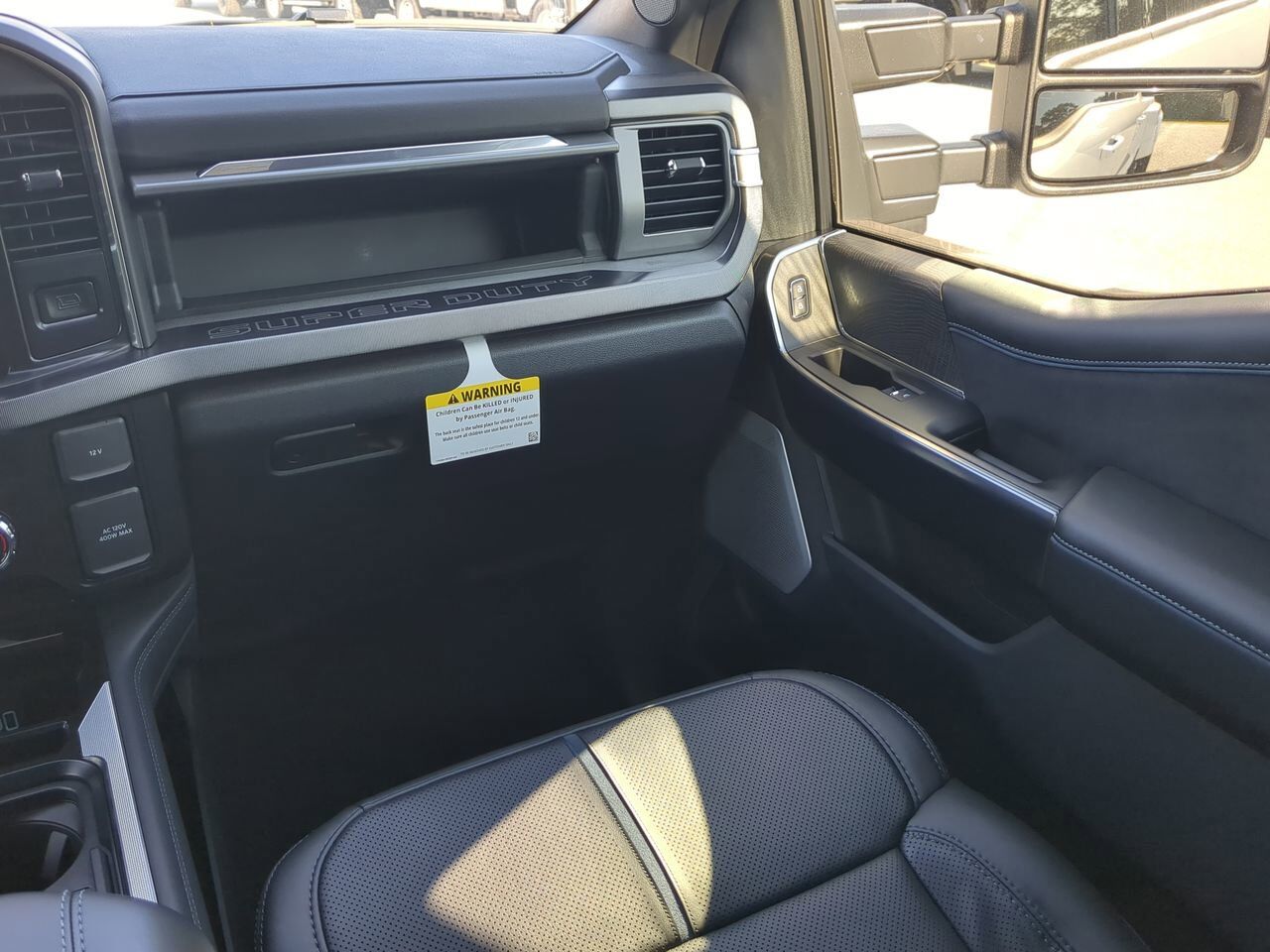 2025 Ford Super Duty F-450 DRW Platinum Winder GA