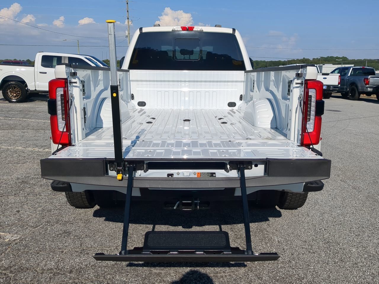 2025 Ford Super Duty F-450 DRW Platinum Winder GA