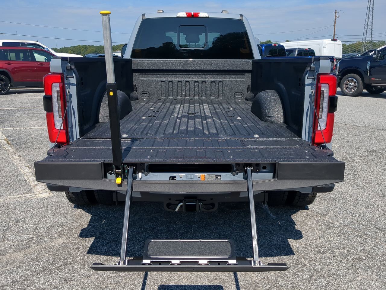 2025 Ford Super Duty F-450 DRW Platinum Winder GA