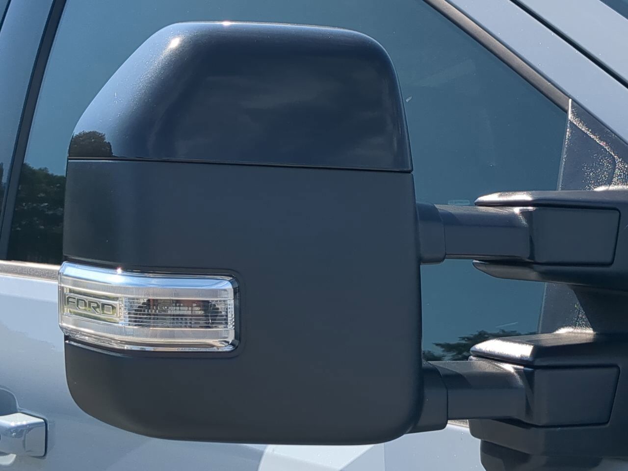 2025 Ford Super Duty F-450 DRW Platinum Winder GA