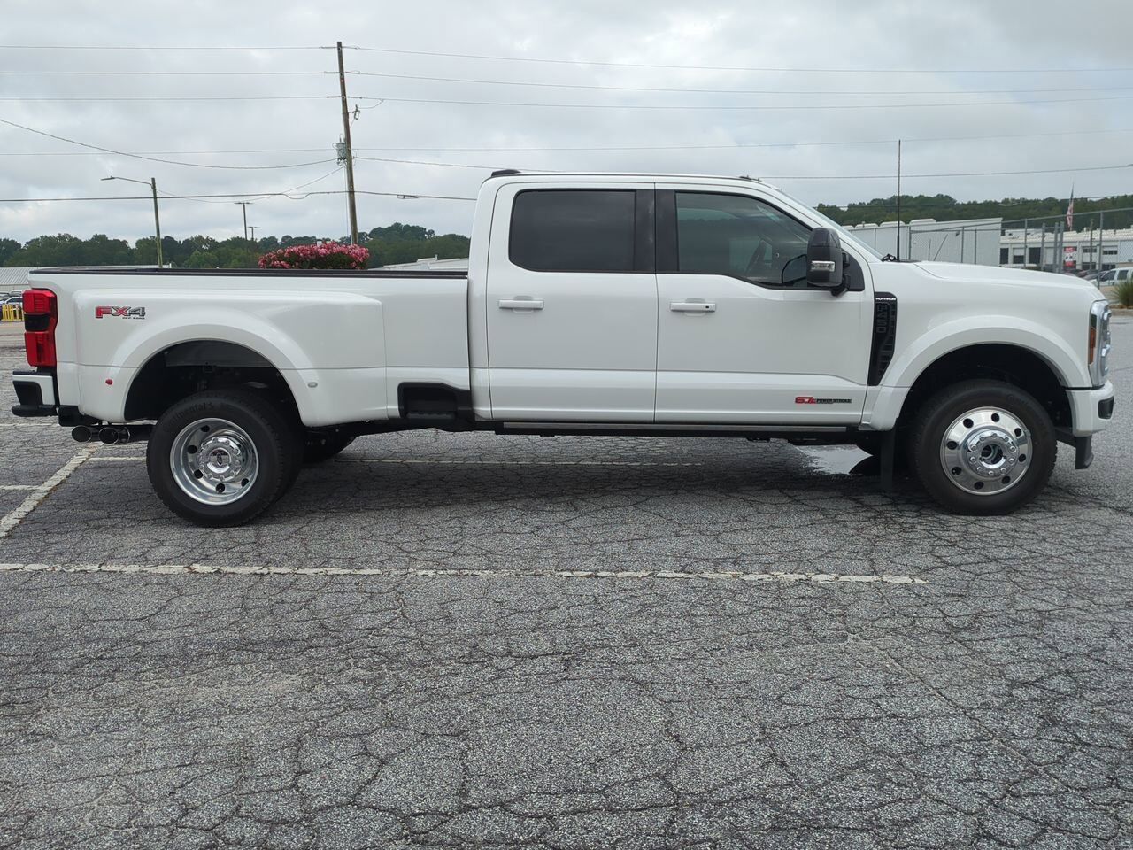 2025 Ford Super Duty F-450 DRW Platinum Winder GA