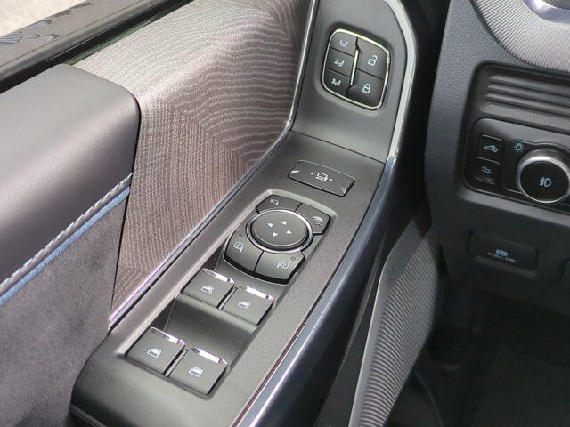 2025 Ford Super Duty F-450 DRW Platinum Winder GA