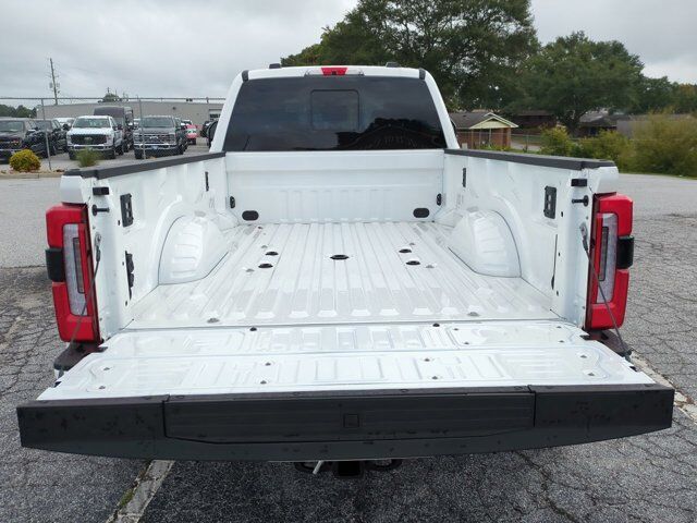 2025 Ford Super Duty F-450 DRW Platinum Winder GA