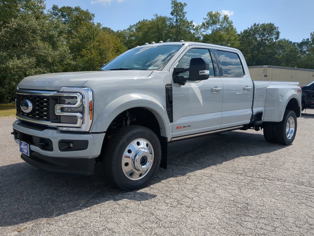 2025 Ford Super Duty F-450 DRW Platinum Winder GA