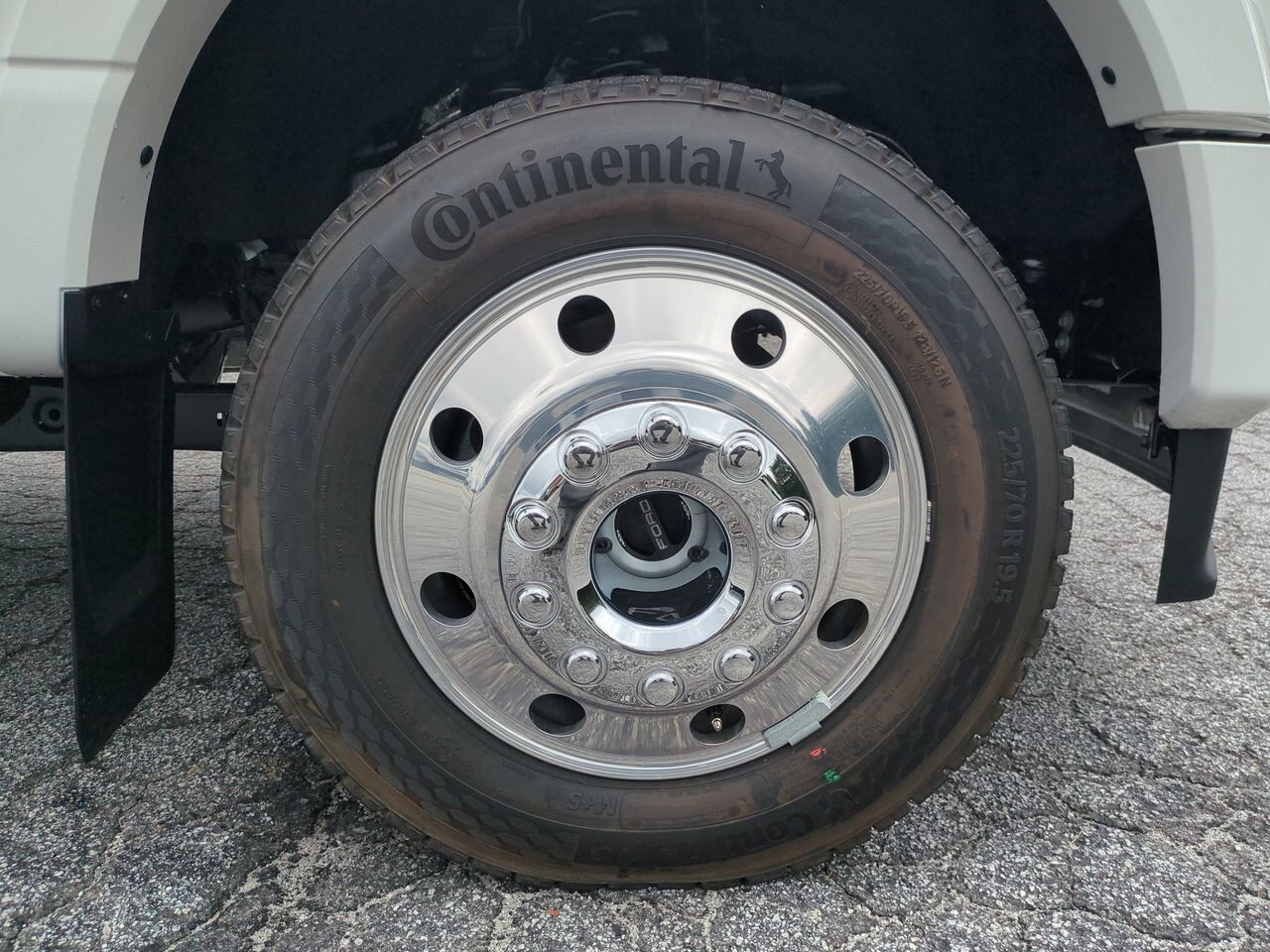 2025 Ford Super Duty F-450 DRW Platinum Winder GA