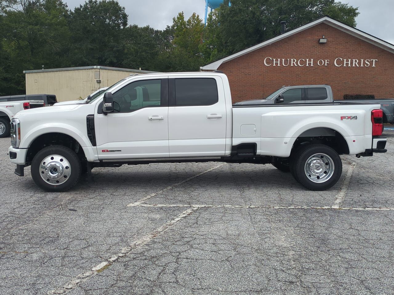 2025 Ford Super Duty F-450 DRW Platinum Winder GA