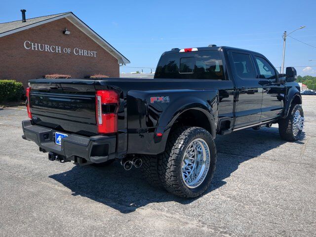 2025 Ford Super Duty F-450 DRW Platinum Winder GA