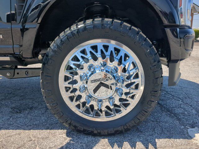 2025 Ford Super Duty F-450 DRW Platinum Winder GA