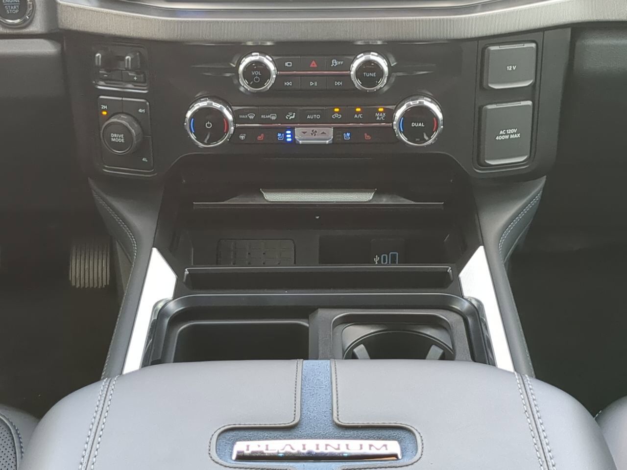 2025 Ford Super Duty F-450 DRW Platinum Winder GA