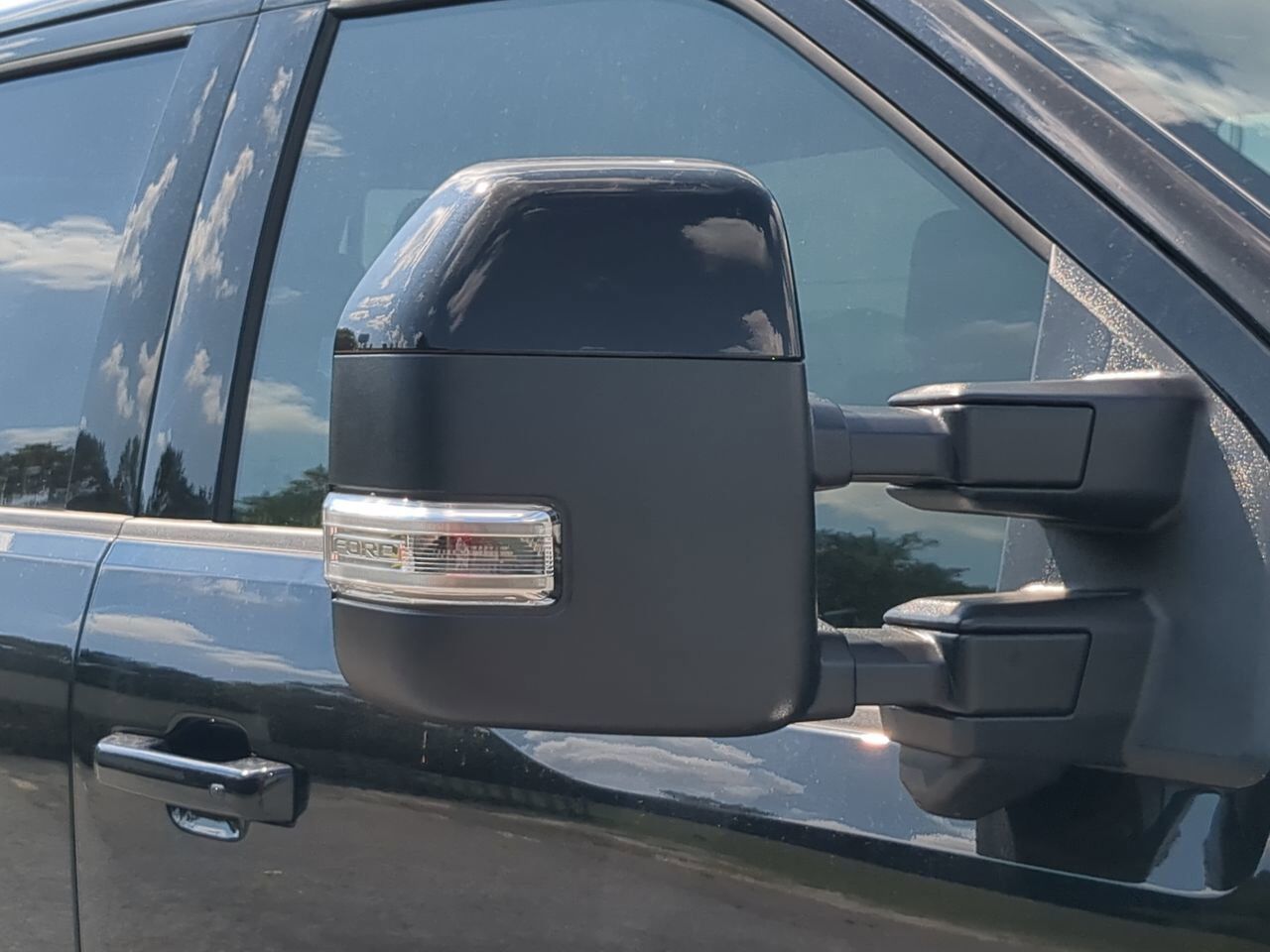 2025 Ford Super Duty F-450 DRW Platinum Winder GA