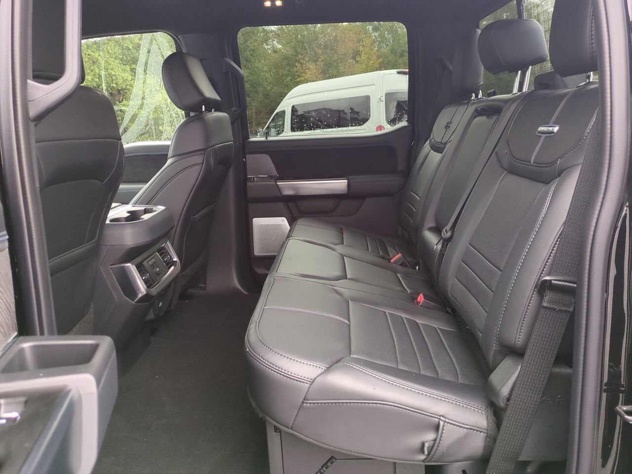 2025 Ford Super Duty F-450 DRW Platinum Winder GA