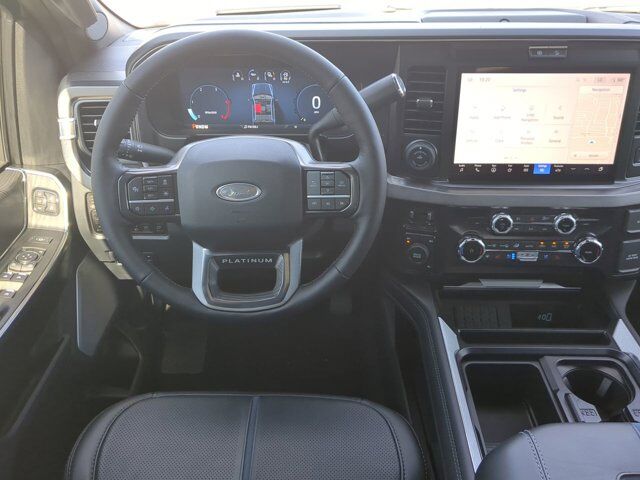 2025 Ford Super Duty F-450 DRW Platinum Winder GA