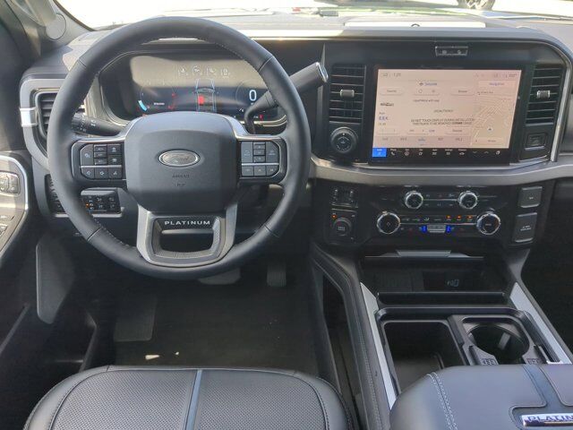 2025 Ford Super Duty F-450 DRW Platinum Winder GA