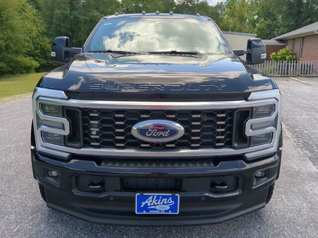 2025 Ford Super Duty F-450 DRW Platinum Winder GA