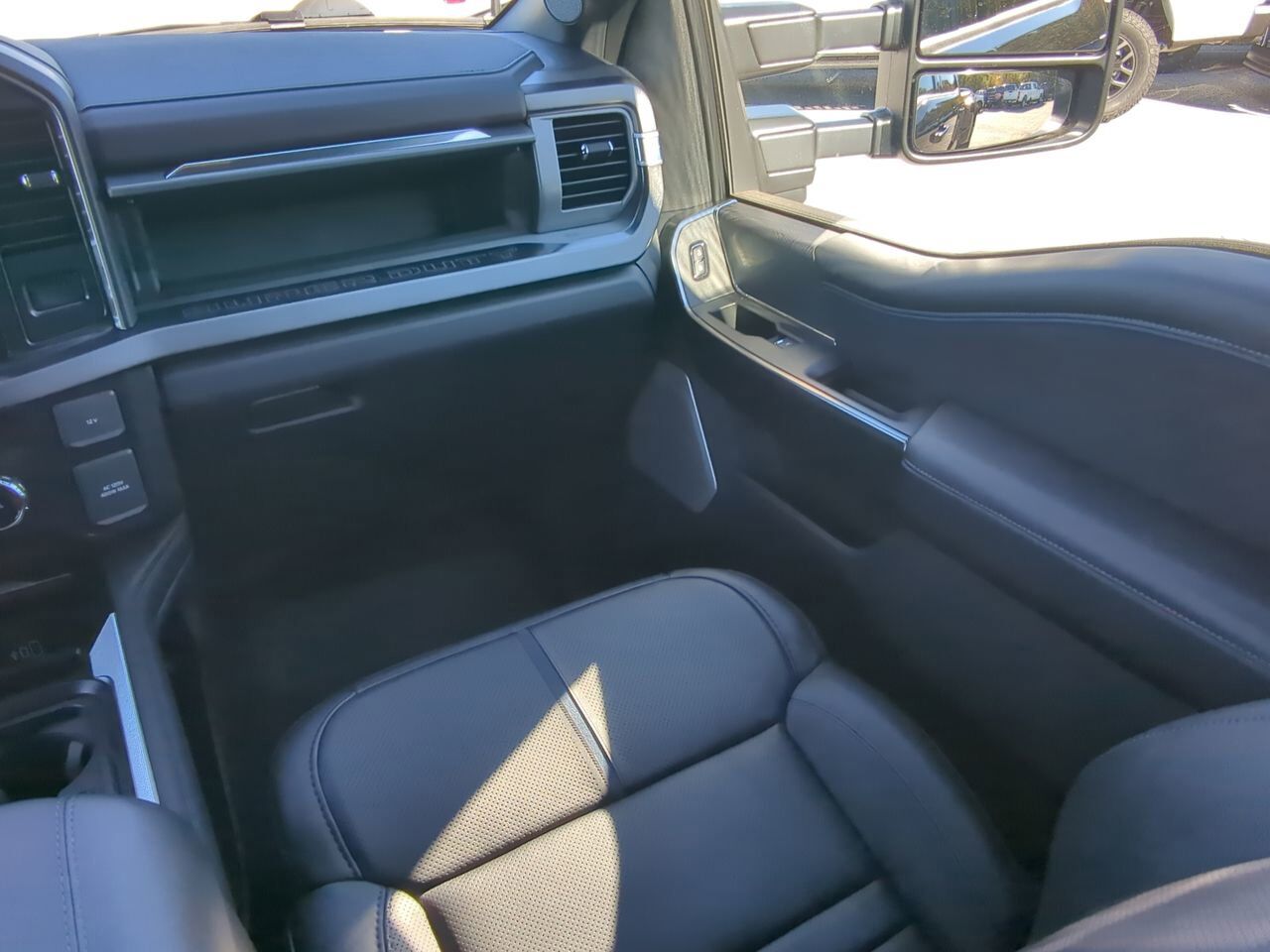 2025 Ford Super Duty F-450 DRW Platinum Winder GA