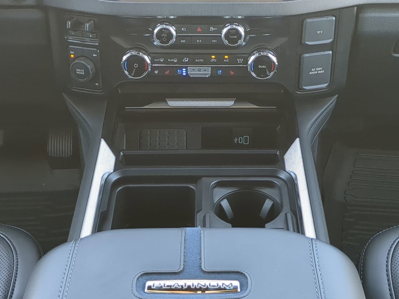 2025 Ford Super Duty F-450 DRW Platinum Winder GA