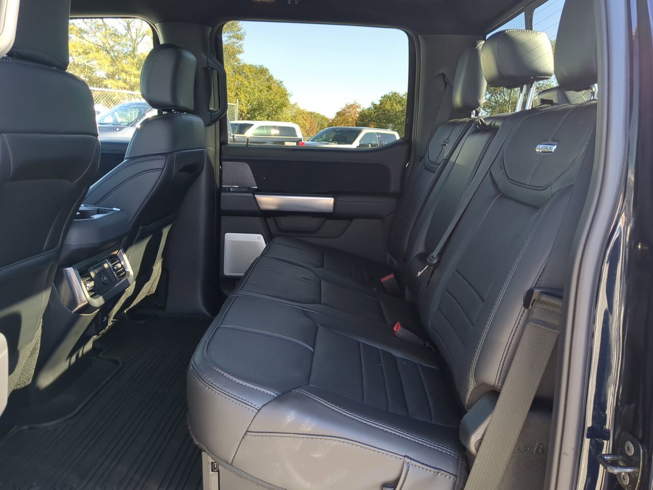 2025 Ford Super Duty F-450 DRW Platinum Winder GA